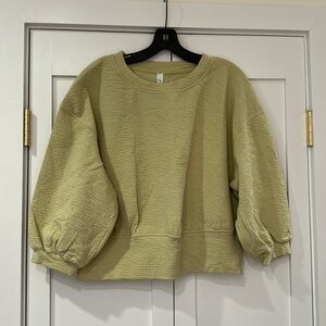 Lululemon chartreuse pullover with puff sleeves